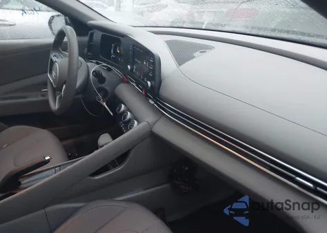 2024 Hyundai Elantra Se z USA, uszkodzony, nr VIN KMHLL4DG7RU837901